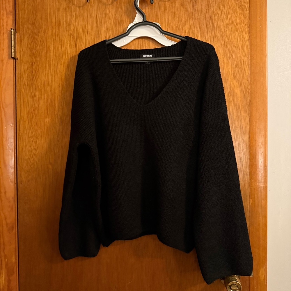 Express Black V-Neck Oversized Knit Sweater